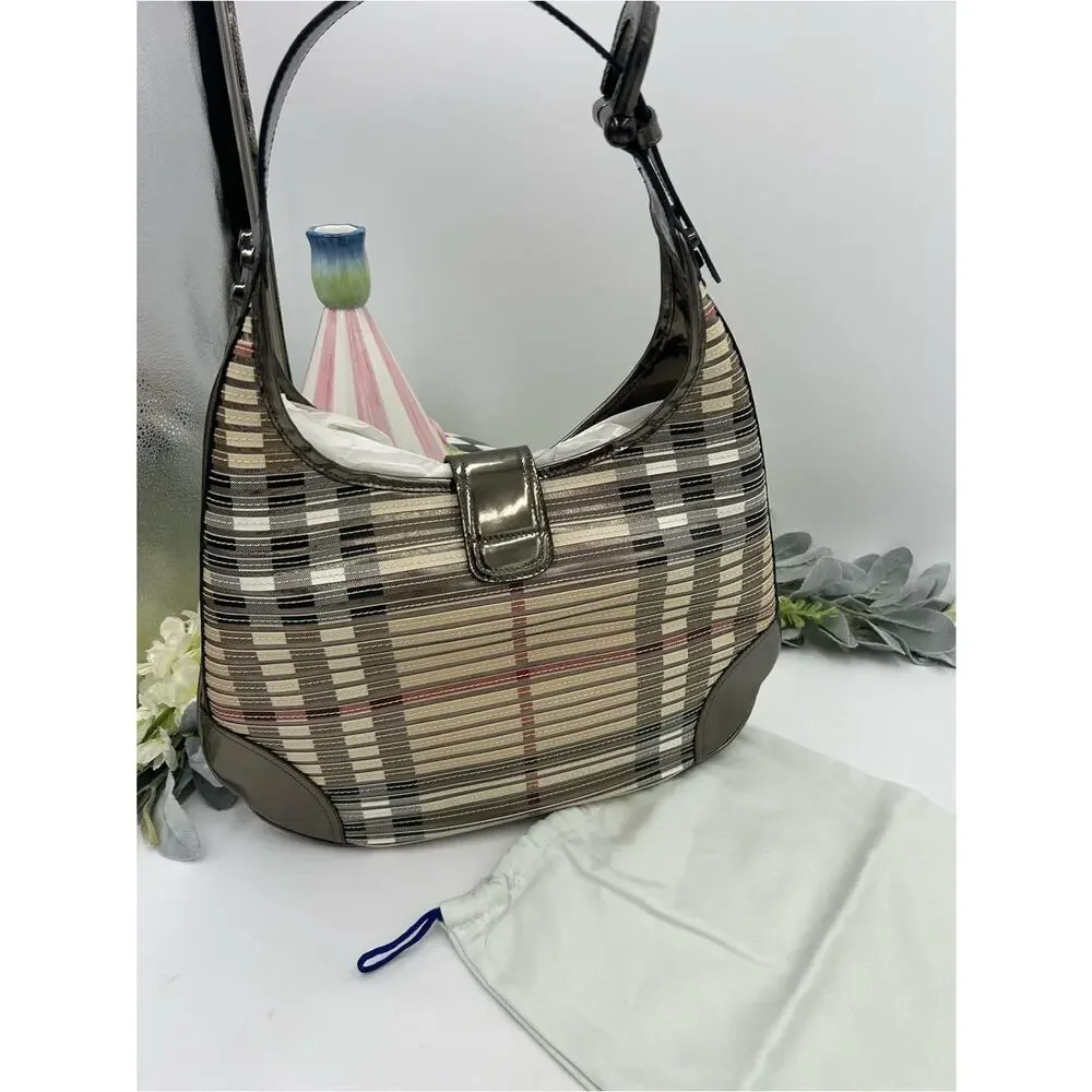 Women's Burberry Brooke hobo Bag canvas check made in Italy pristine condition